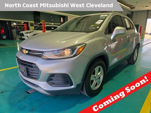 Used 2019 Chevrolet Trax LT w/ Driver Confidence Package image 1