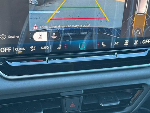 New 2026 Volkswagen Tiguan SE R-Line image 19