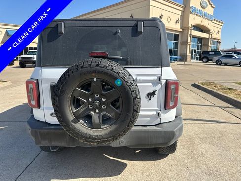 Used 2025 Ford Bronco Outer Banks AWD/4WD image 8
