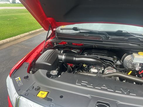 Used 2019 RAM 1500 Big Horn AWD/4WD image 22