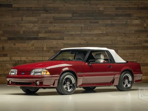 Used 1989 Ford Mustang GT RWD image 6