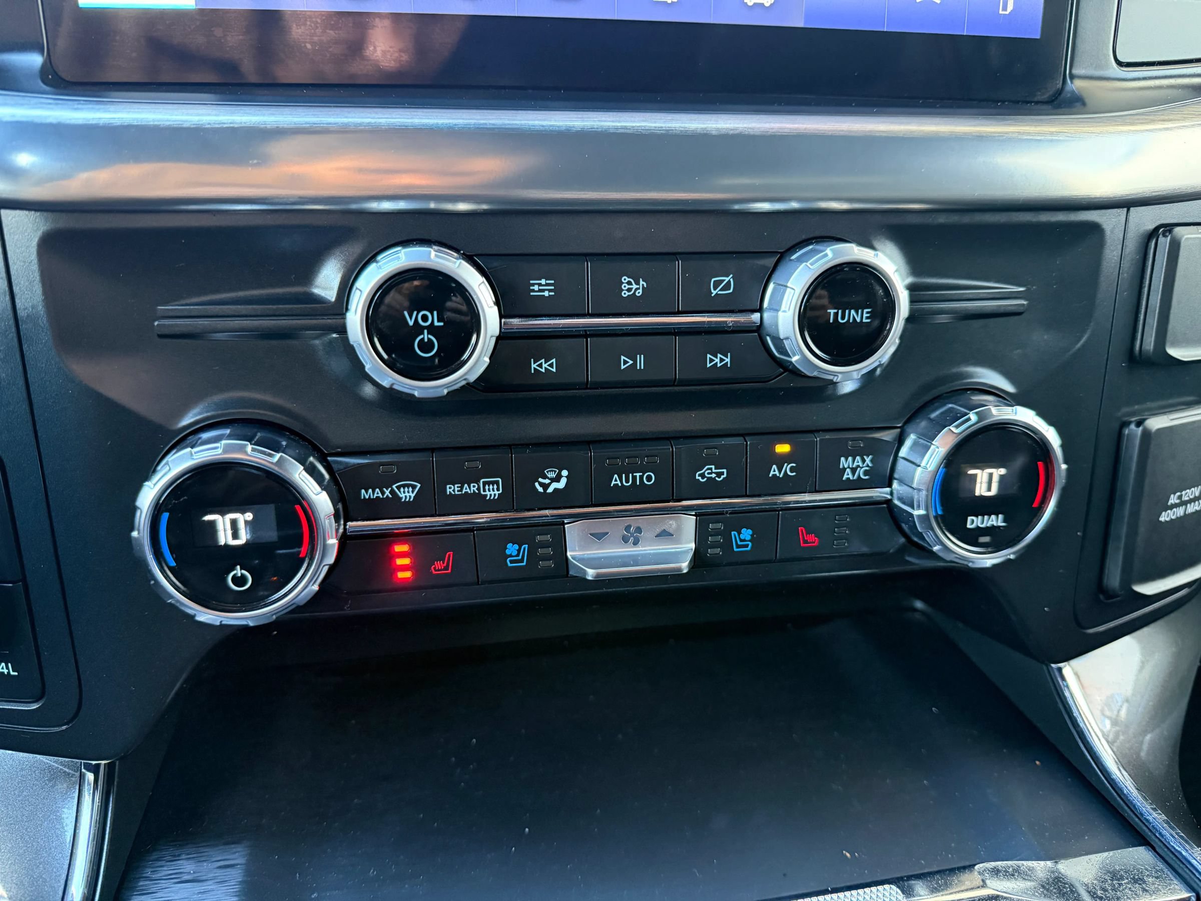 Used 2021 Ford F150 Lariat AWD/4WD image 27