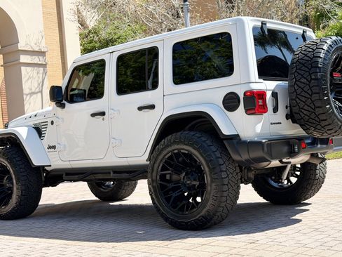 Used 2026 Jeep Wrangler Unlimited Sahara AWD/4WD image 29