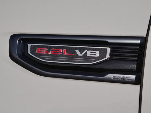 Used 2020 GMC Sierra 1500 AT4 image 15