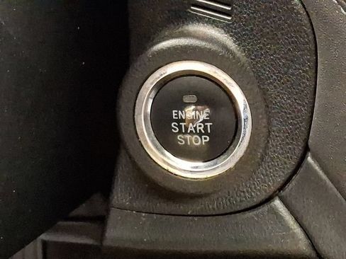 Used 2020 Subaru Outback Premium AWD/4WD image 22