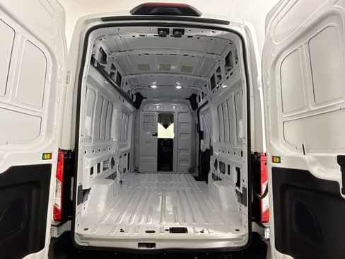Used 2025 Ford Transit 250 148 High Roof RWD image 26