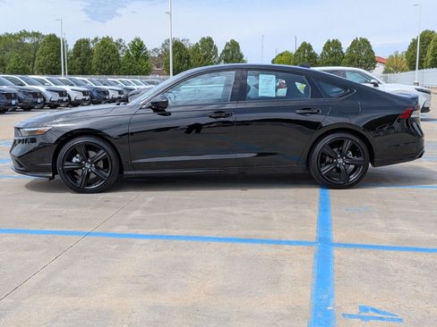 Certified 2023 Honda Accord Sport image 10