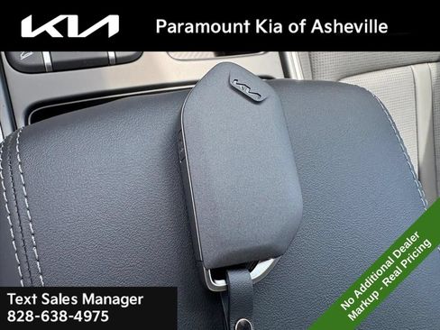 New 2026 Kia Sorento S w/ S Panoramic Sunroof Package FWD image 28