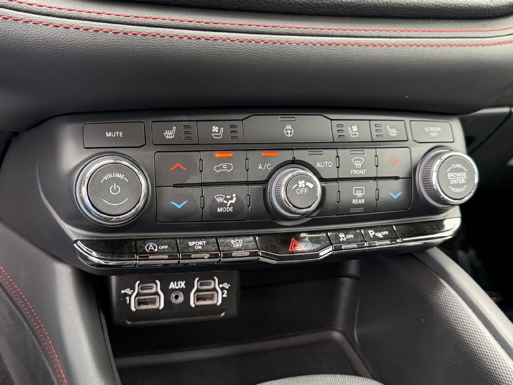 Used 2024 Dodge Durango GT AWD/4WD image 22