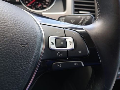 Used 2018 Volkswagen Atlas SE AWD/4WD image 12