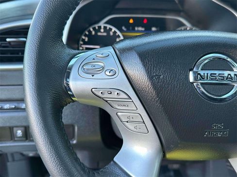 Certified 2017 Nissan Murano SL w/ SL Technology Package image 23