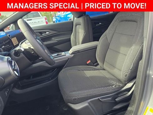 New 2026 Chevrolet Equinox EV LT image 20