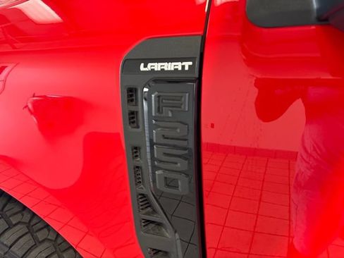 Used 2024 Ford F250 Lariat w/ Lariat Ultimate Package AWD/4WD image 6