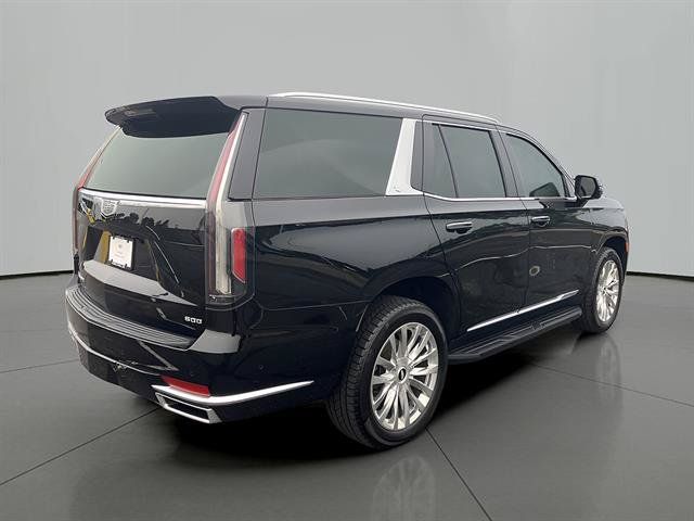 Used 2021 Cadillac Escalade Premium Luxury AWD/4WD image 5