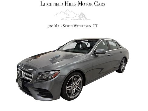 Used 2019 Mercedes-Benz E 300 4MATIC image 1