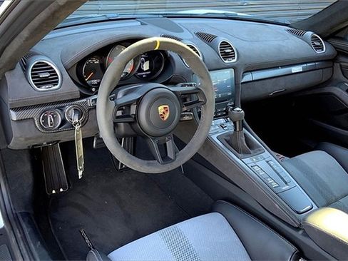 Used 2023 Porsche 718 Cayman GT4 RS image 4