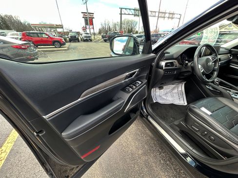 Used 2020 Kia Telluride SX w/ SX Prestige Package image 8