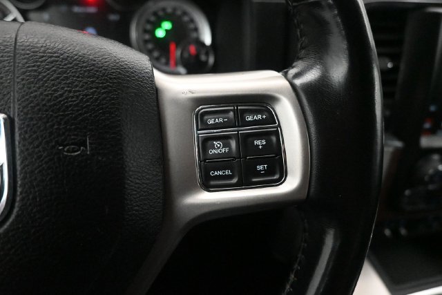 Used 2018 RAM 1500 Laramie w/ Convenience Group AWD/4WD image 12