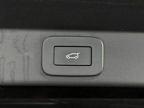 Certified 2024 Land Rover Range Rover Sport AWD/4WD image 19