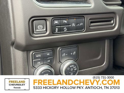 Used 2022 GMC Yukon AT4 image 33