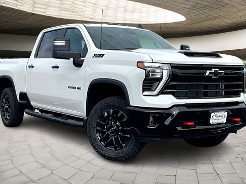 New 2026 Chevrolet Silverado 2500 LT w/ Trail Boss Package image 2