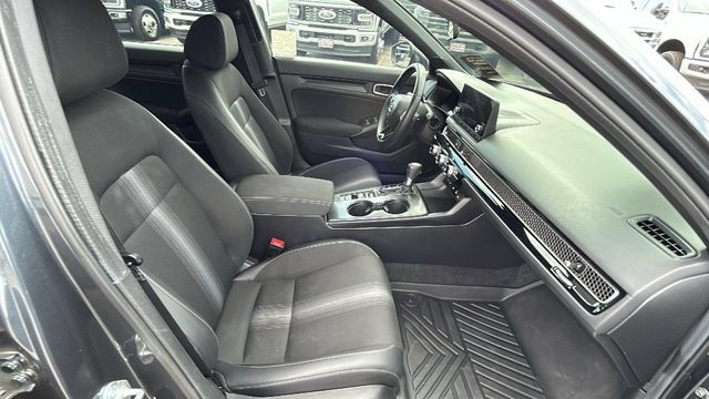 Used 2025 Honda Civic Sport image 11