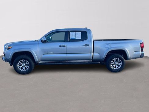 Used 2018 Toyota Tacoma 4x4 Double Cab image 4