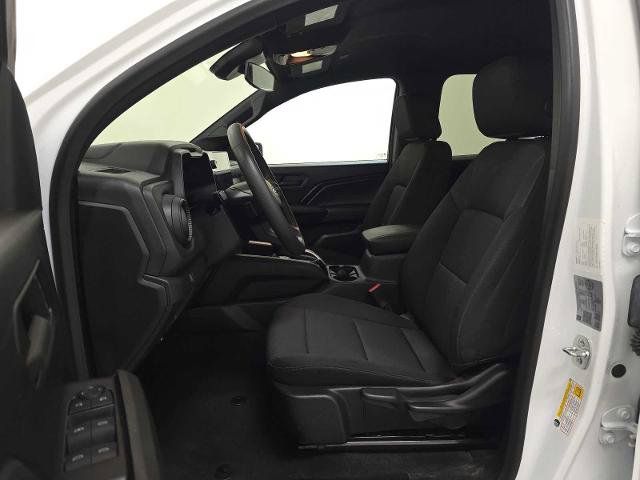 Used 2024 Chevrolet Colorado Trail Boss w/ Advanced Trailering Package AWD/4WD image 8