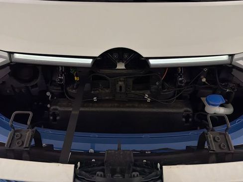 New 2025 Volkswagen ID. Buzz 1st Edition image 34