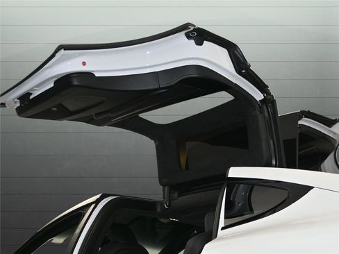 Used 2023 Tesla Model X image 20