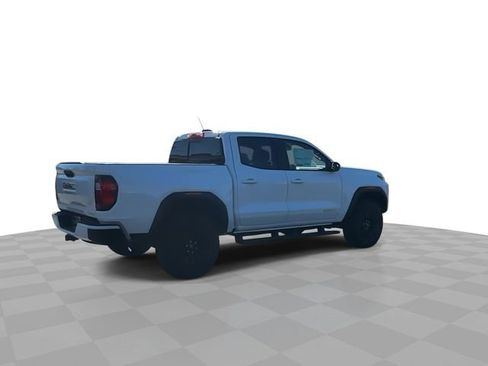 New 2026 GMC Canyon Elevation w/ Convenience Package image 8