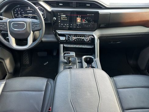 Used 2025 GMC Sierra 1500 Denali w/ Denali Reserve Package AWD/4WD image 15