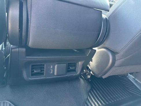 Used 2024 Chevrolet Silverado 1500 LT AWD/4WD image 25