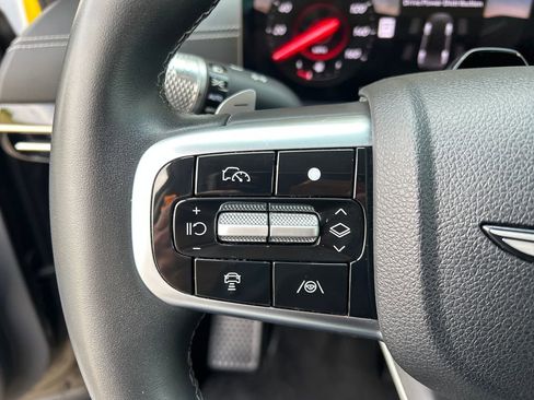 Used 2025 Genesis GV80 AWD 2.5T Standard image 21