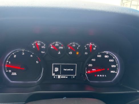 Used 2022 Chevrolet Silverado 2500 Custom w/ Custom Value Package AWD/4WD image 30