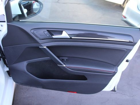 Used 2017 Volkswagen GTI Sport FWD image 21