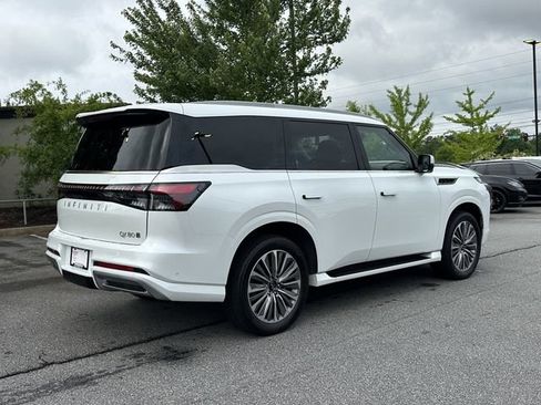 Used 2025 INFINITI QX80 Sensory AWD/4WD image 9