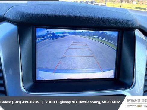 Certified 2020 Chevrolet Suburban Premier image 15