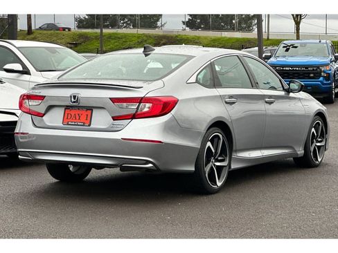 Used 2022 Honda Accord Sport image 5
