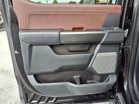 Used 2021 Ford F150 Lariat w/ Equipment Group 502A High image 22