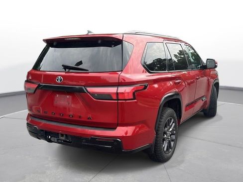 Used 2023 Toyota Sequoia Platinum AWD/4WD image 6