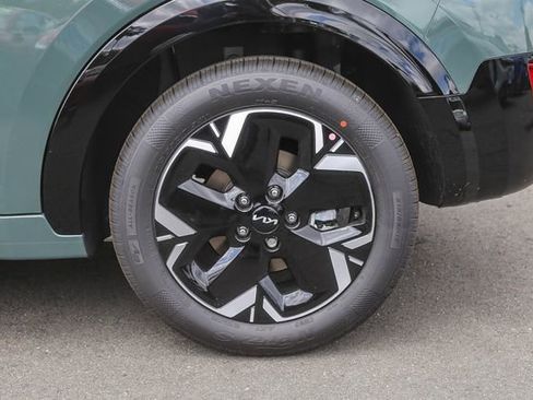New 2026 Kia Niro Wind FWD image 19