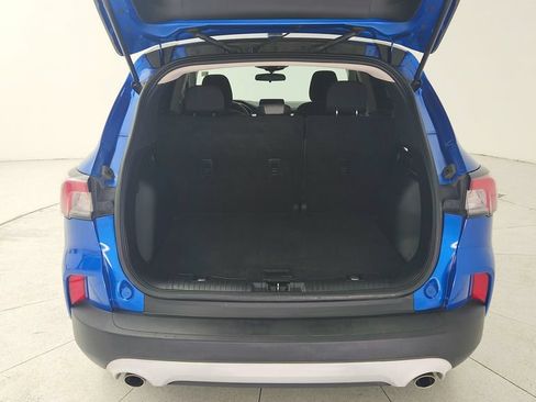Used 2020 Ford Escape SE FWD image 28