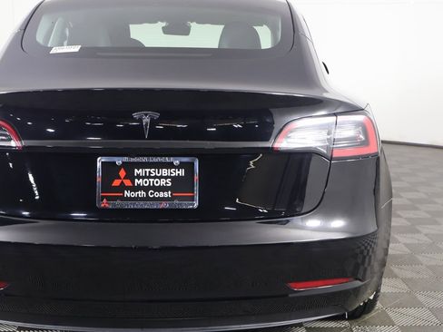 Used 2023 Tesla Model 3 Standard Range image 16
