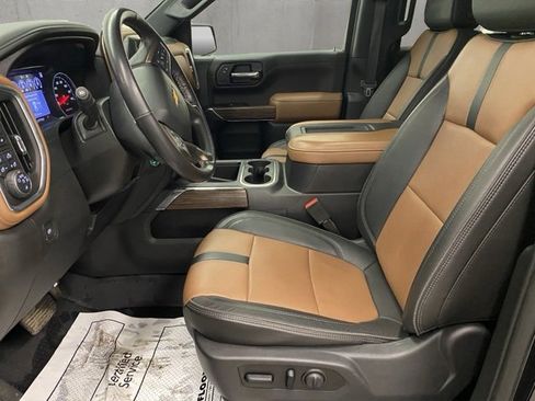 Used 2019 Chevrolet Silverado 1500 High Country image 14