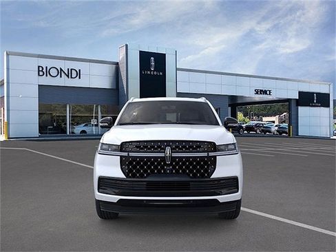 New 2026 Lincoln Navigator Black Label AWD/4WD image 6