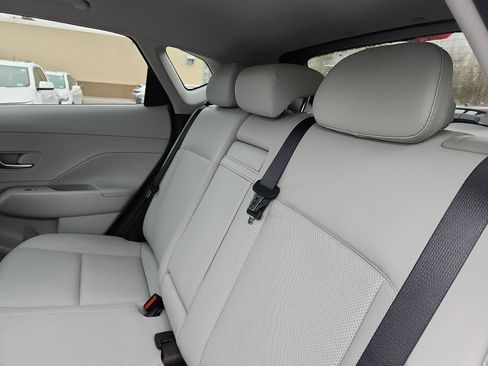 Used 2024 Hyundai Kona Limited FWD image 26