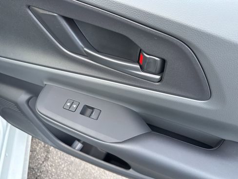 New 2026 Toyota Prius LE image 16