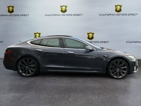 Used 2019 Tesla Model S 75D image 4