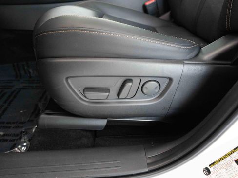 Used 2024 MAZDA CX-90 Plug-In Hybrid w/ Premium Pkg AWD/4WD image 12